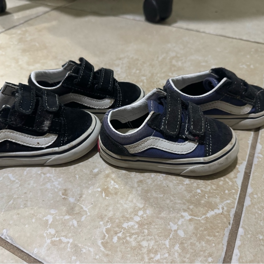 A set of vans size 4.5